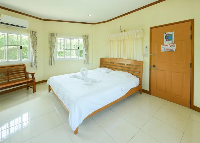 Resort Reaunnapa Ban Nong Kham (Ratchaburi)